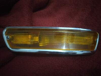 NOS Genuine BMW 2002 E10 Blinkers Indicator Lamp High Humidity Effect RH side