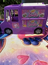 Barbie You Can Be Anything Fresh 'n' Fun Food Truck