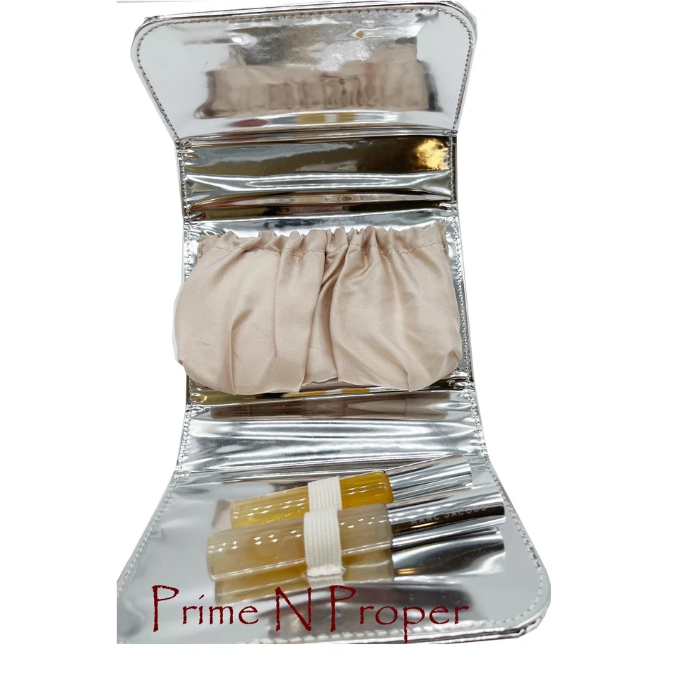 Marc Jacobs First Blush Collection, EDP, rímel, brillo de labios nude, crema para mejillas Foto 4 de 4