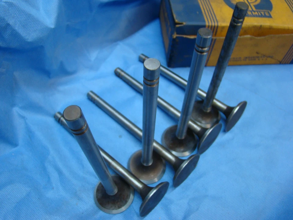 Juego de 8 válvulas de escape Nash Ambassador 1934-1942 Advanced Eight 261 45879 NORS EE. UU. Foto 3 de 4