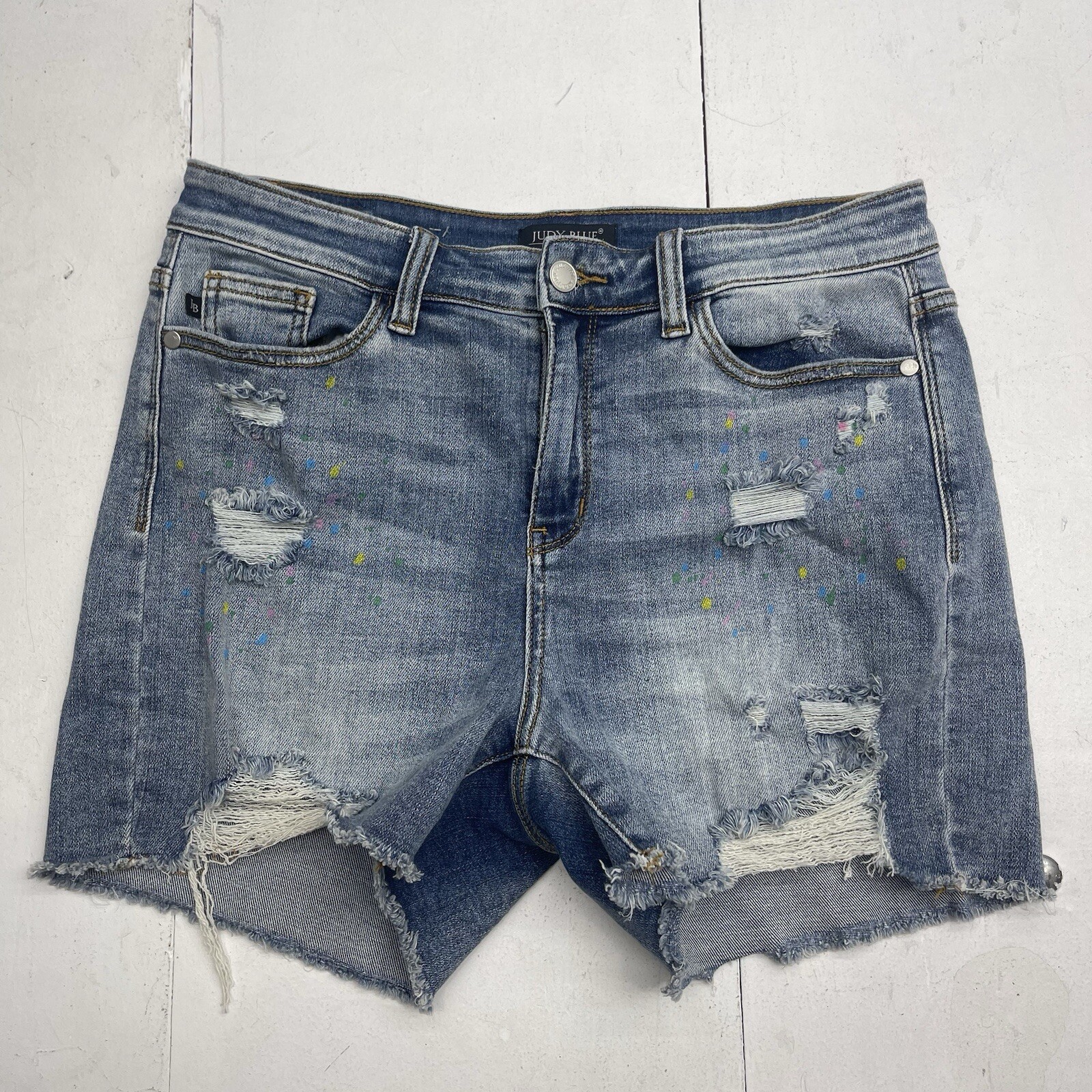 Judy Blue Paint Splatter Distressed Cut Off Denim Sho… Gem