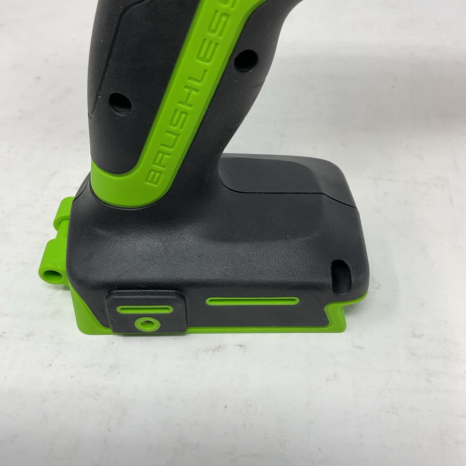 GreenWorks DDG401 Brushless 24V Cordless Drill Driver W/ Bag, Bits & Belt Clip