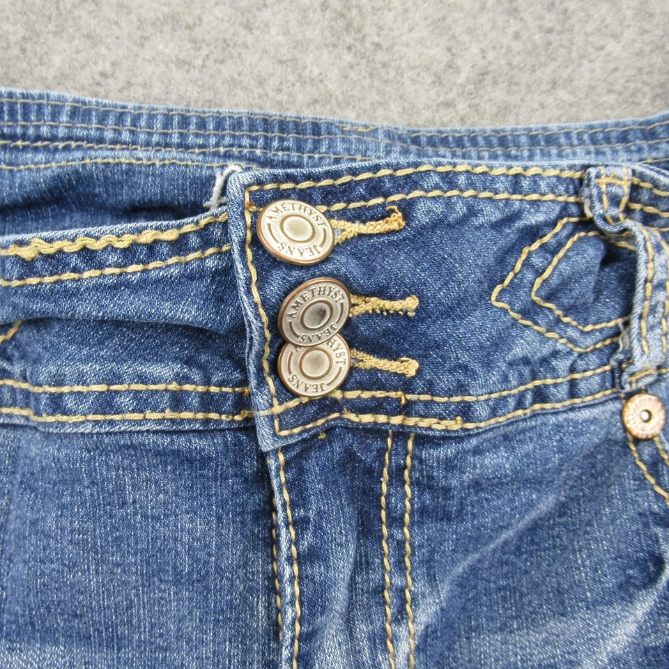 Amethyst Women's Denim Shorts Size 11 Distressed Stretch Blue - Image 4 of 4