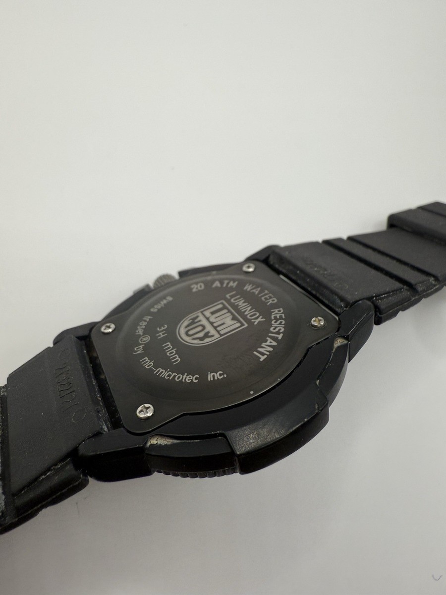 Mens Luminox 3h MBM Navy Seals Watch 200m Water Resistant