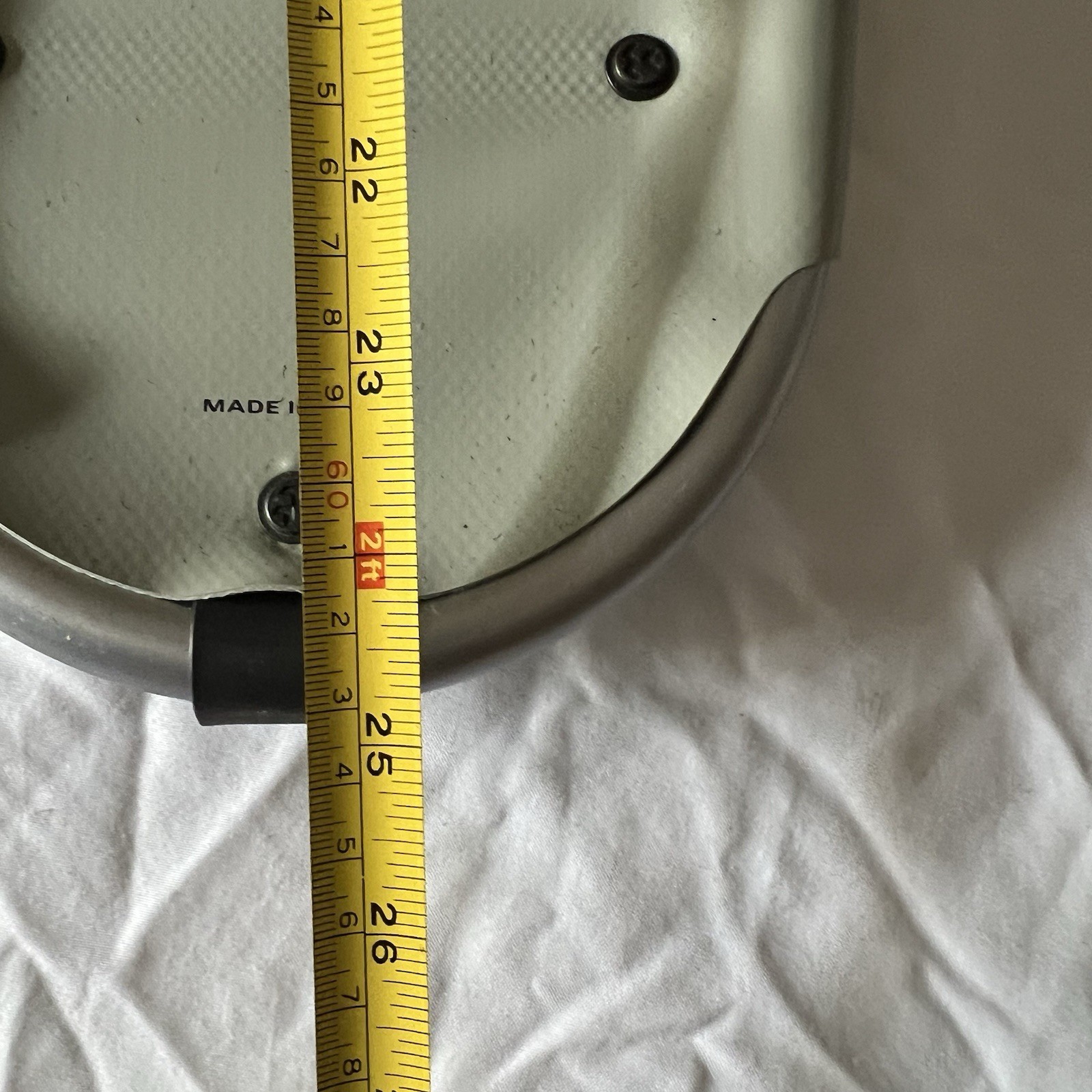 Tubbs Adventure 25 Snowshoes – Lightweight Aluminum – Great Condition