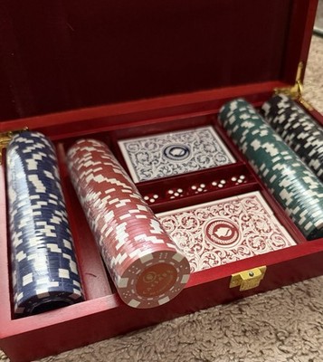 Limited Edition Poker Set   Only 600 Made   New Unopened Wooden Case