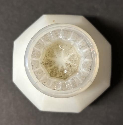 Vintage 8 Point White Milk Glass Door Knob Knobs 2 1/4" diameter Lot of 4 - 第 8/16 張圖片