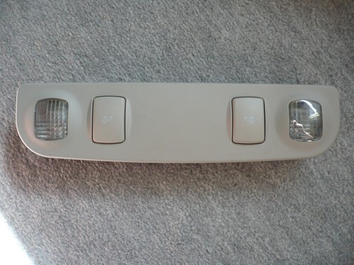 Audi A4 Leseleuchte hinten 8E0 947 111 A