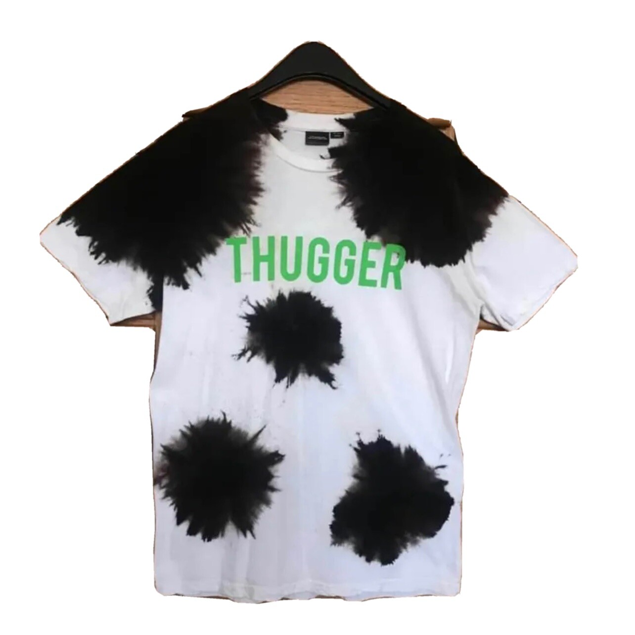 SAINT LAURENT T shirt da uomo grafica di Merch Traffic YSL Enterprises con design pugnale e serpente