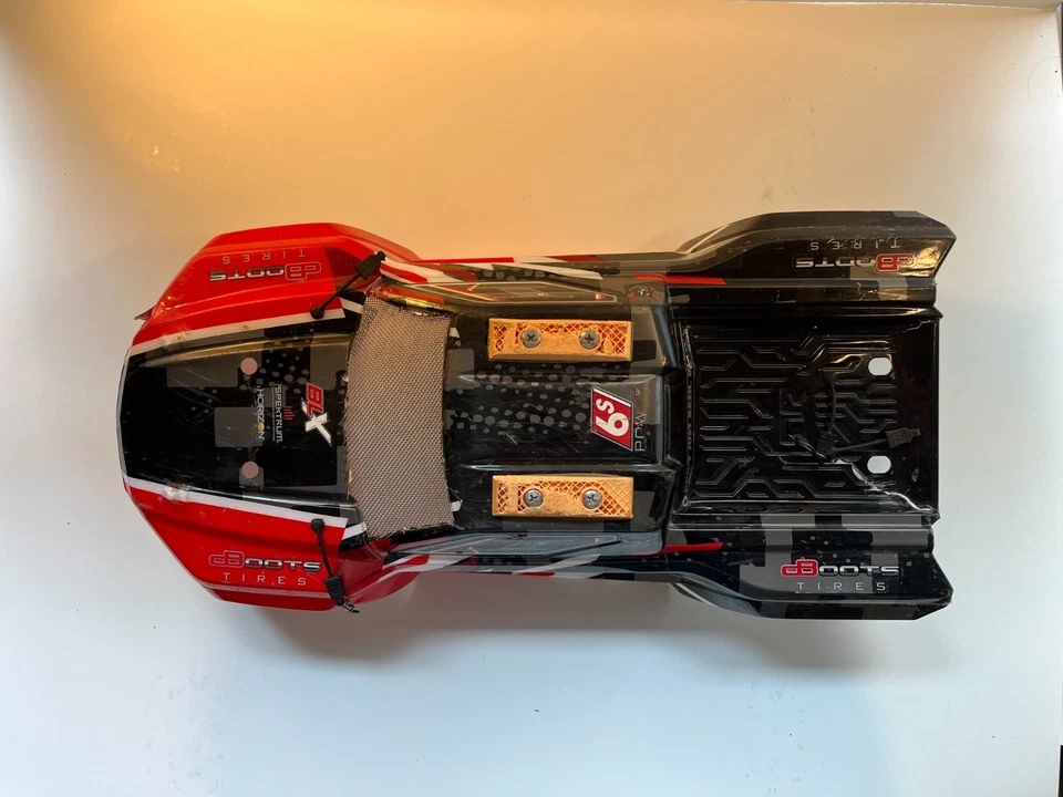 Arma Kraton 6s Blx | Spektrum 3s Smart Batteries (2x) new | Spektrum Charger - Image 3 of 4