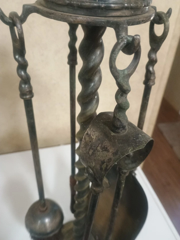 Antique Brass Fireplace Tool 5Pc Set - Image 2 of 4