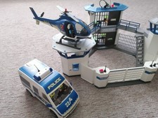 Playmobil Polizeistation 6872/6919 + Polizei Hubschrauber + Polizei Auto