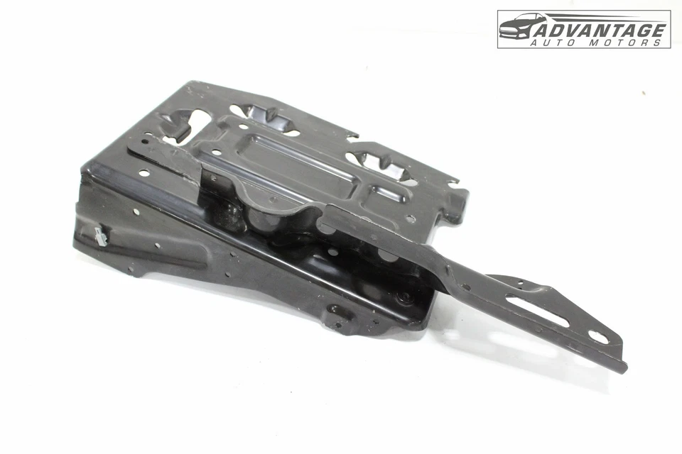 2015-19 CHEVROLET SILVERADO 2500 HD BATTERY TRAY HOUSING BOX SUPPORT BRACKET OEM - Image 3 of 4