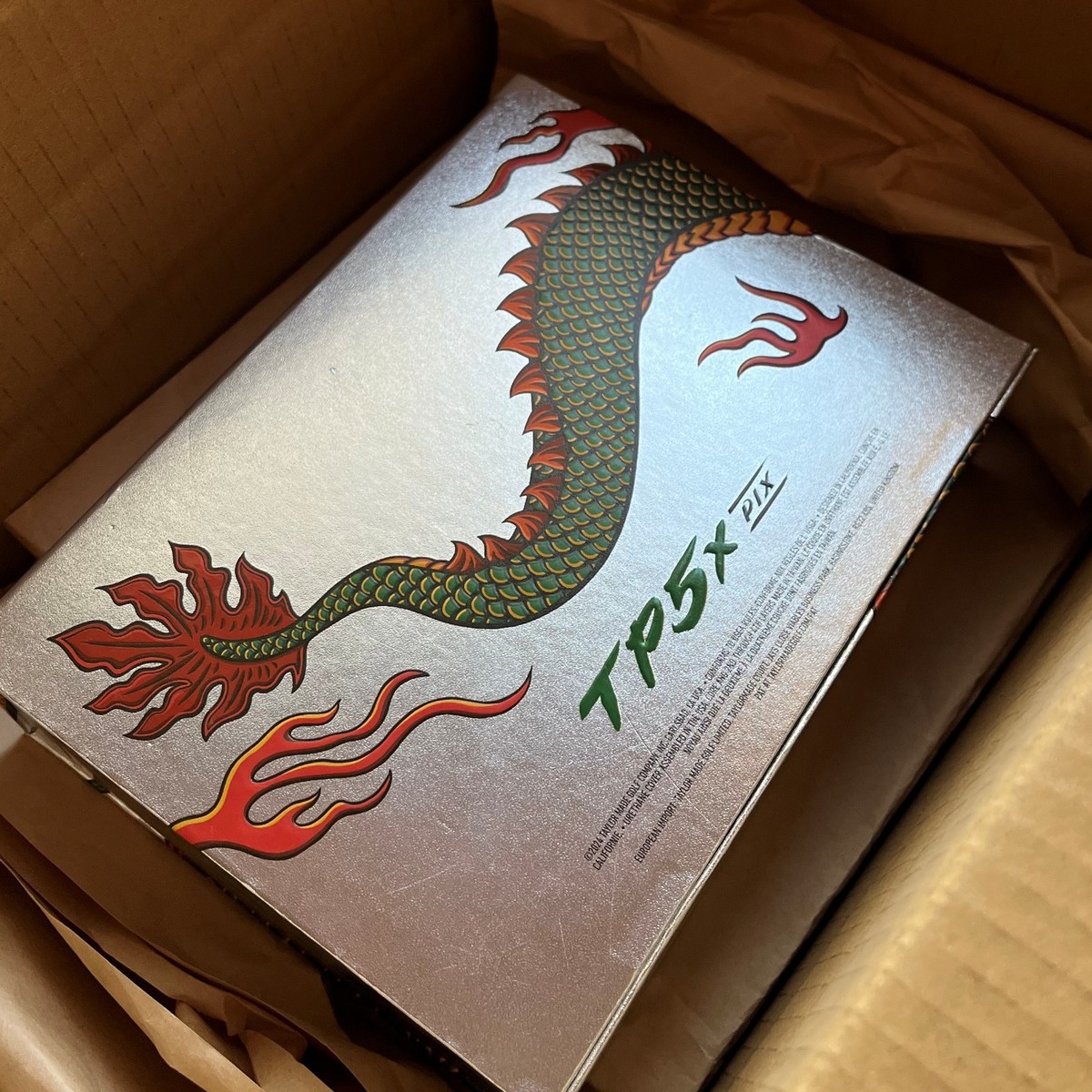 TaylorMade TP5x PIX Dragon Silver Box Limited Edition Golf Balls 1