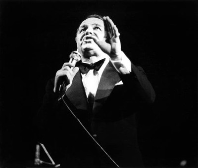 Frank Sinatra Performs Live On Stage At Concertgebouw 1972 OLD PHOTO