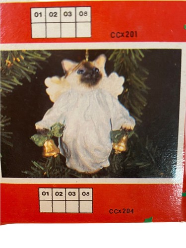 Kitty Christmas Bells in Hand CCX204 By Carol Vintage Collection NEW Ornament - Picture 5 of 6