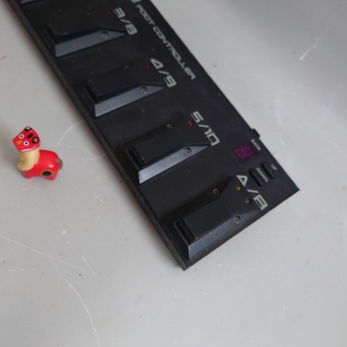 Roland GFC-50 MIDI Controlador de Pie Pedalera Probado Funcionando Japón - Imagen 2 de 5