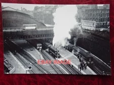 PHOTO  UNIDENTIFIED RAILWAY STATION NO 185198