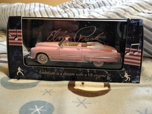 1949-Elvis-Presley-Pink-Cadillac-Convertible-1/43-Diecast-...