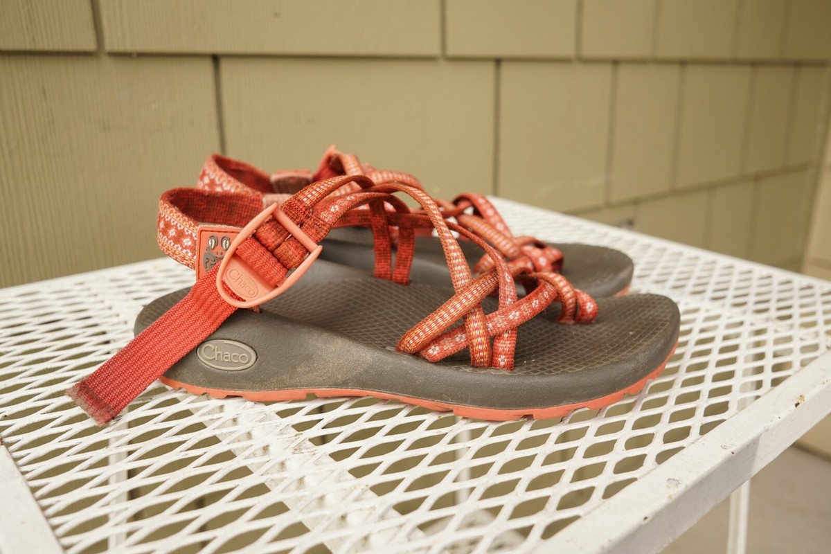 Women Chaco ZX/2 Festival Frog Sandal Classic Shoes Red Pink 7