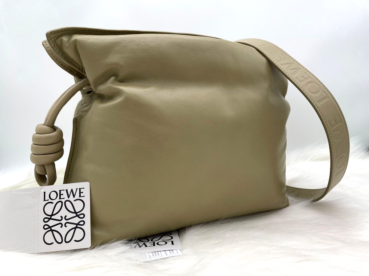 ショルダーバッグ・ポシェット Loewe Loewe Pochette Flamenco In Pelle 楽天市場】LOEWE ロエベ ショルダーバッグ FLAMENCO CLUTCH MINI