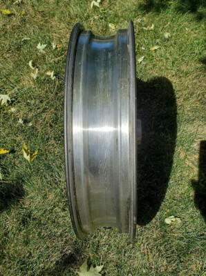 94 Kawasaki Ninja ZX11 D ZX 1100 used Front Wheel Rim 17x3.5 41073