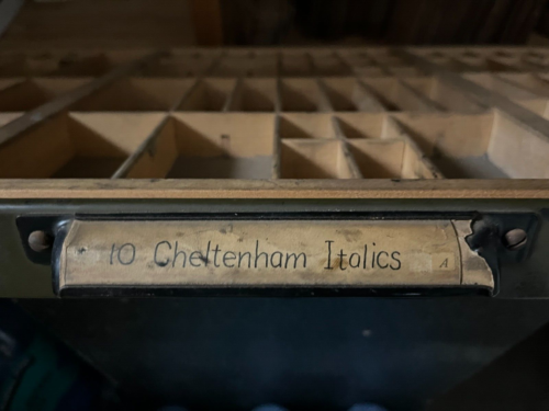 10 Pt Cheltenham Italic Only Set – HUGE set over 1500 pieces + Extra Symbols - Picture 7 of 8