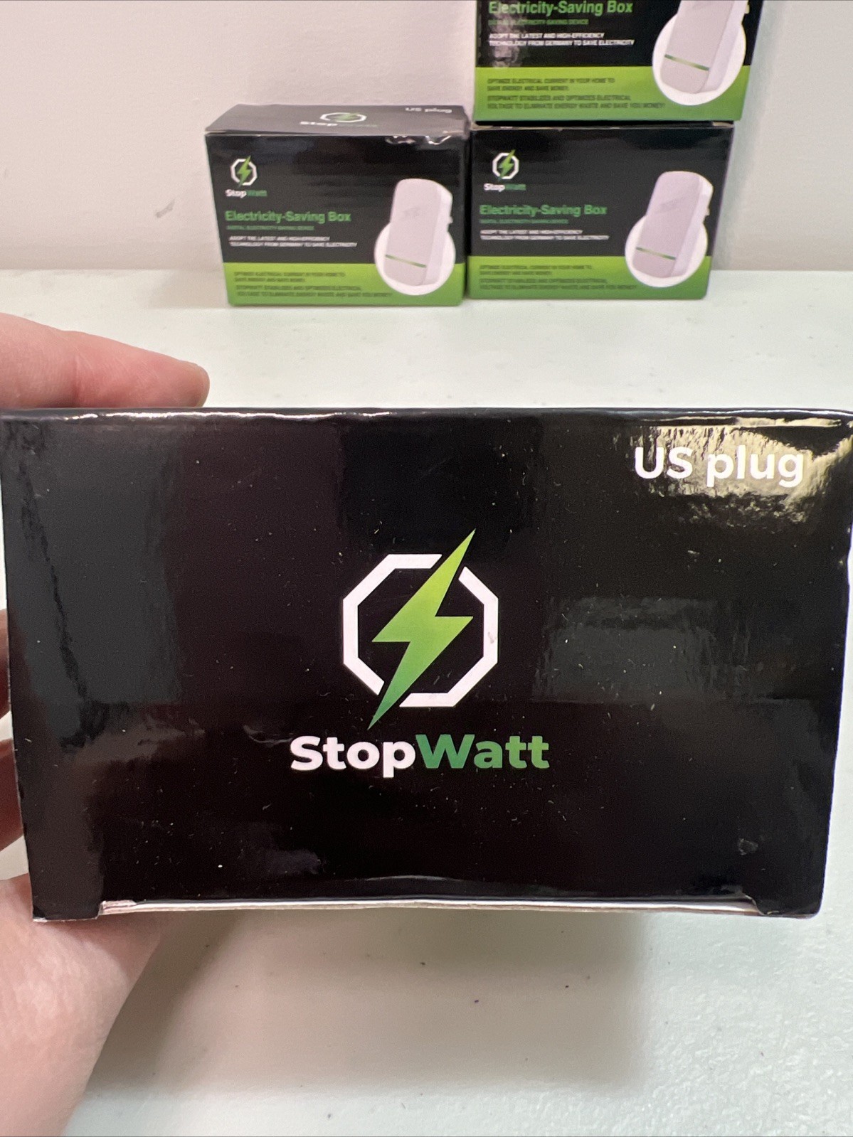 LOT OF 4 / 4 Pack of StopWatt Electricity-Saving Box US Outlet Plug Energy Saver