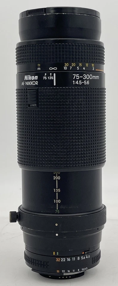 Nikon AF Nikkor 75-300mm f/4.5~5.6 Telephoto Zoom Lens Scratched - Image 4 of 4