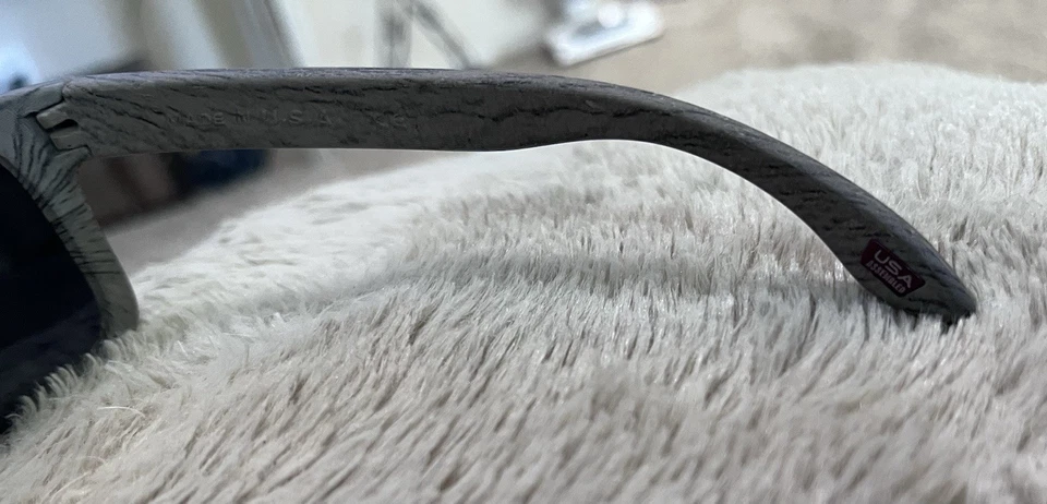 Gafas de sol Oakley Holbrook Woodgrain Collection OO9102 para hombre nuevas Foto 3 de 4