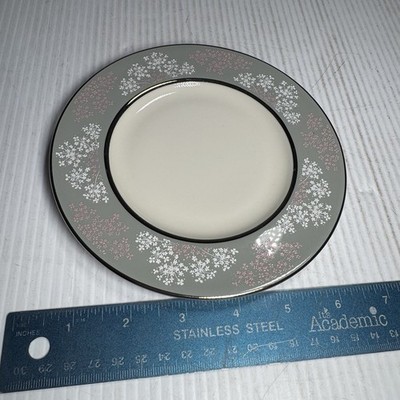 Vintage Castleton Lace China Bread And Butter  (Desert) Plates 6.25  Pink & Whi