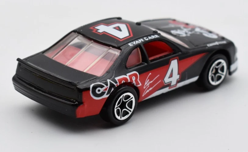 Matchbox Superfast #7 Ford T-Bird Stock Car nero. Prodotto in Cina.... - Immagine 3 di 4