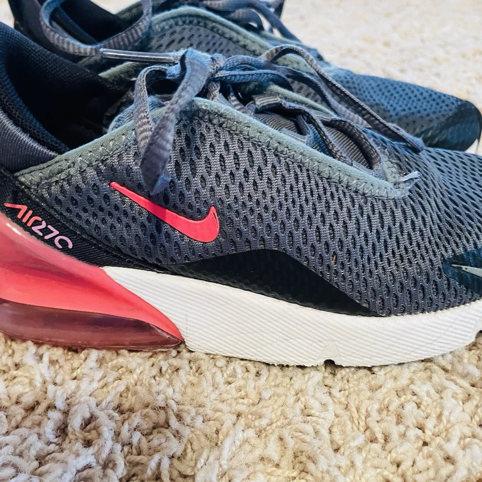 Tênis juvenil Nike Air Max 270 ‘cinza fumaça hiper rosa’ AO2372-031 tamanho 1Y - Imagem 3 de 4