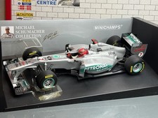 MINICHAMPS 1:18 Scale Diecast Formula 1 Cars 2011 Vehicle Year for