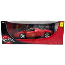 2002 Hot Wheels Enzo Ferrari Red 100% 1:18 Scale Diecast Model