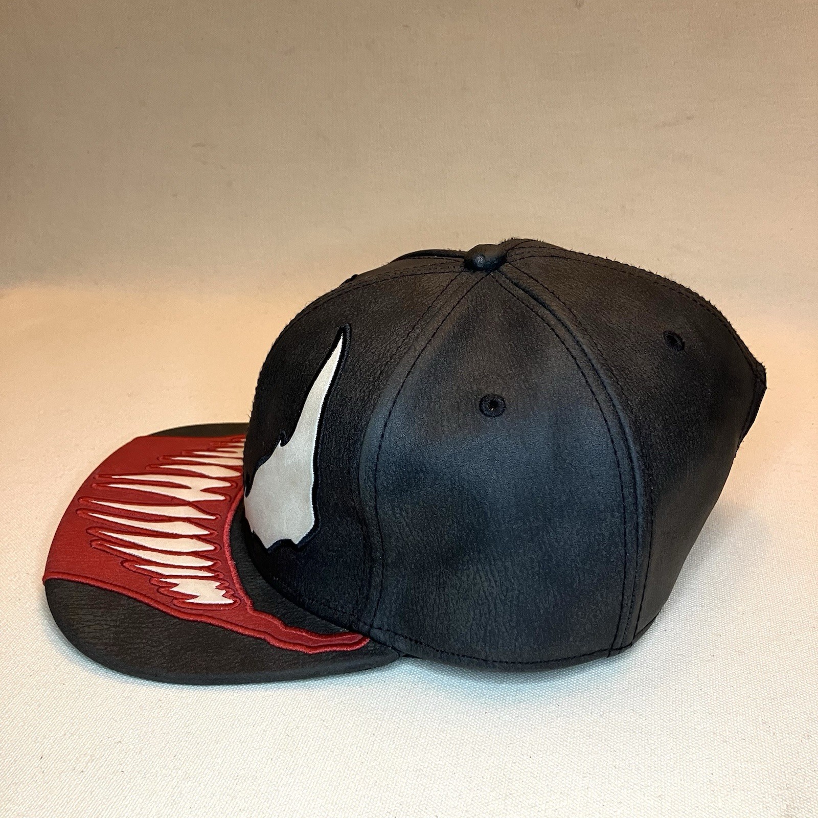 Y2K Marvel Studios Venom Split Face Pleather Snap… - image 5