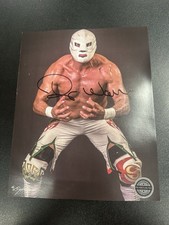 Caja de lucha libre profesional 8 x 10 autógrafo Dr. Wagner Jr.