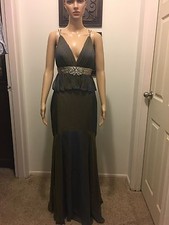 Tony bowls Size 4 purple Prom/ Evening/Gown