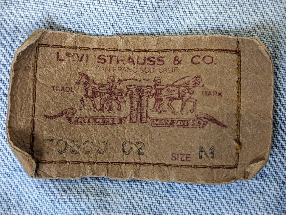 Levi's 70500, photo 2 of 5