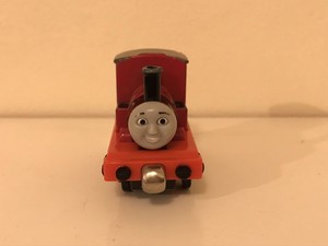 thomas magnetic trains
