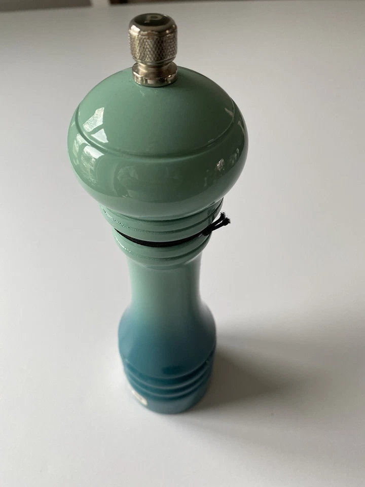 Trudeau Pepper Mill Modern Blue/Green Turquoise Kitchen Decor Brand New Wooden ! — 第 4/4 张图片
