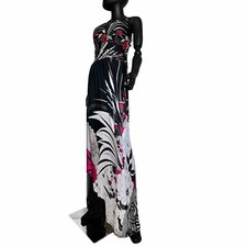 NWOT Printed Halter Jersey Maxi Dress Floral Size M paded
