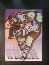 1994-95 NY RANGERS Flair Center Spotlight #8 Mark Messier HOF Free Ship!!