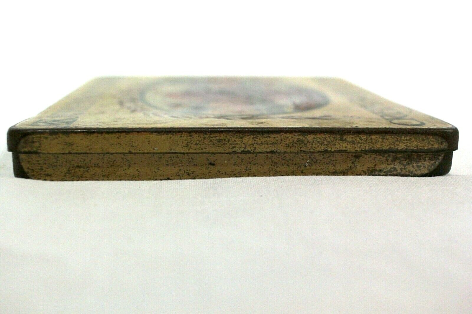 Foto 8 di 9