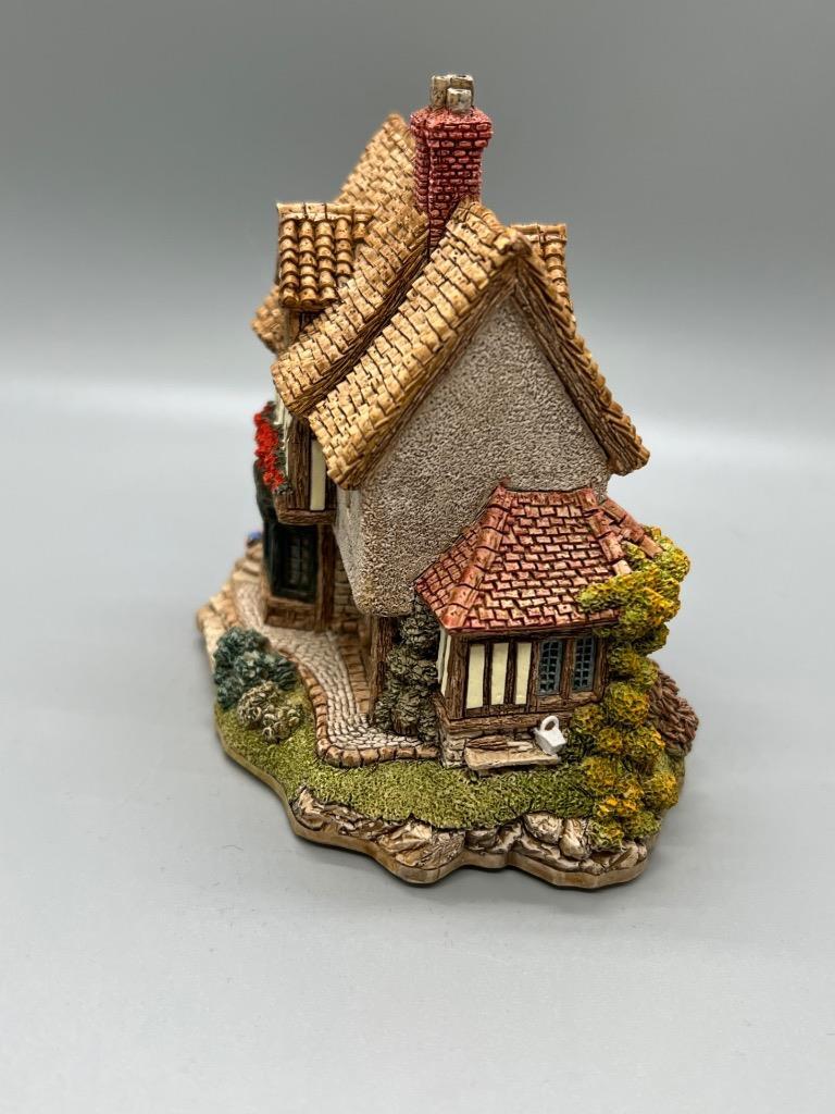 Foto 4 di 10