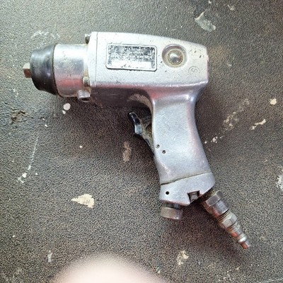 Chicago Pneumatic Model CP721 3/8  Air Impact Wrench