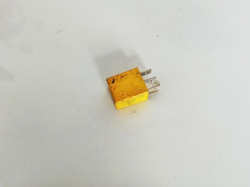 24433728 Relais, Arbeitsstrom 29200076 Opel Meriva DE1428368-25