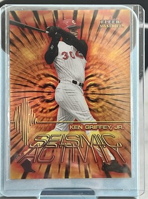 Fleer Mystique 2000 Ken Griffey Jr. Seismic Activity 1 of 10 SA Cincinnati Reds