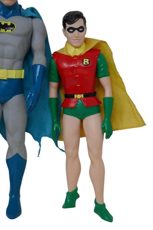 Figuras de vinilo DC Comics 1988 Hamilton Gifts 15" Batman y 12" Robin Foto 2 de 4