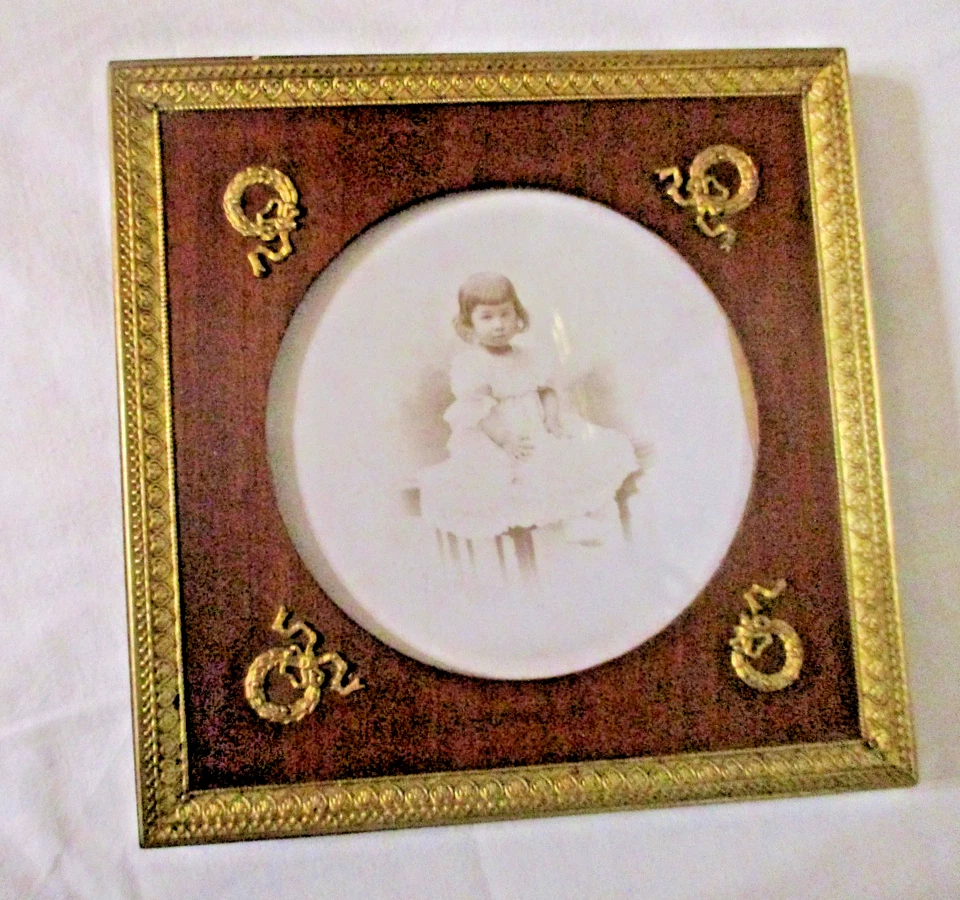 Cadre porte-photo en laiton dore et placage acajou decor nœud Louis XVI - 19eme - Photo 2/4